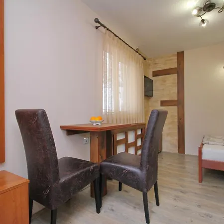 Stojic Apartment