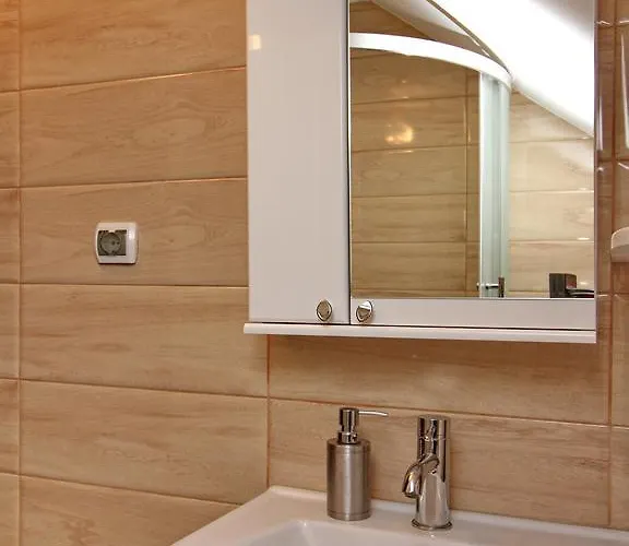 斯托吉公寓 兹拉蒂博尔