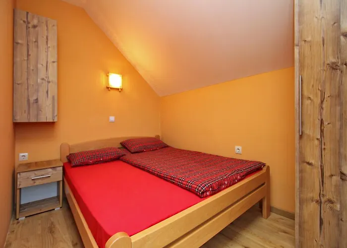 斯托吉公寓 兹拉蒂博尔